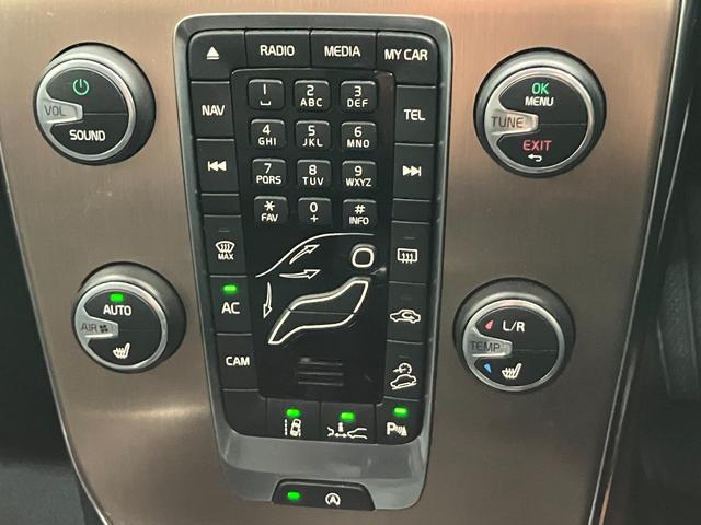 Ｖ４０ クロスカントリー　Ｔ５　ＡＷＤ　夏冬タイヤ付き・フルセグＴＶ・Ｂカメラ（38枚目）