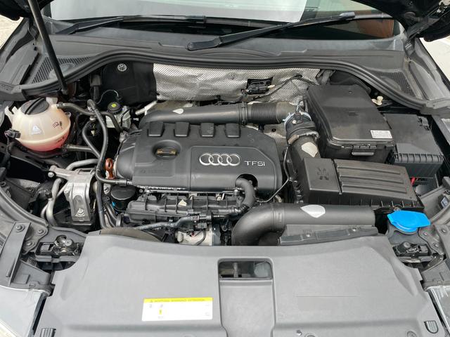 Ｑ３ ２．０ＴＦＳＩクワトロ２１１ＰＳ　☆新規車検整備付き☆４ＷＤ☆バックカメラ☆フルセグＴＶ☆障害物センサー☆ＤＶＤ再生☆スマートキー☆キーレス☆パワーシート☆（10枚目）