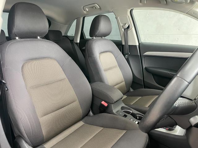 Ｑ３ ２．０ＴＦＳＩクワトロ２１１ＰＳ　☆新規車検整備付き☆４ＷＤ☆バックカメラ☆フルセグＴＶ☆障害物センサー☆ＤＶＤ再生☆スマートキー☆キーレス☆パワーシート☆（14枚目）