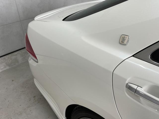 クラウン ２．５アスリート　プレミアムエディション　☆新規車検整備付☆２ＷＤ☆サンルーフ☆本革シート☆社外サス☆フルセグＴＶ☆ＥＴＣ☆バックカメラ☆シートヒーター☆パワーシート☆ＤＶＤ再生☆スマートキー☆キーレス☆（56枚目）