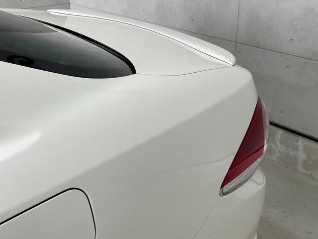 クラウン ２．５アスリート　プレミアムエディション　☆新規車検整備付☆２ＷＤ☆サンルーフ☆本革シート☆社外サス☆フルセグＴＶ☆ＥＴＣ☆バックカメラ☆シートヒーター☆パワーシート☆ＤＶＤ再生☆スマートキー☆キーレス☆（60枚目）