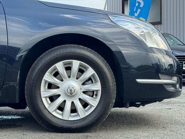 ティアナ ２５０ＸＬ　ＦＯＵＲ　新規車検整備付き・純正ナビ・Ｂカメラ（53枚目）