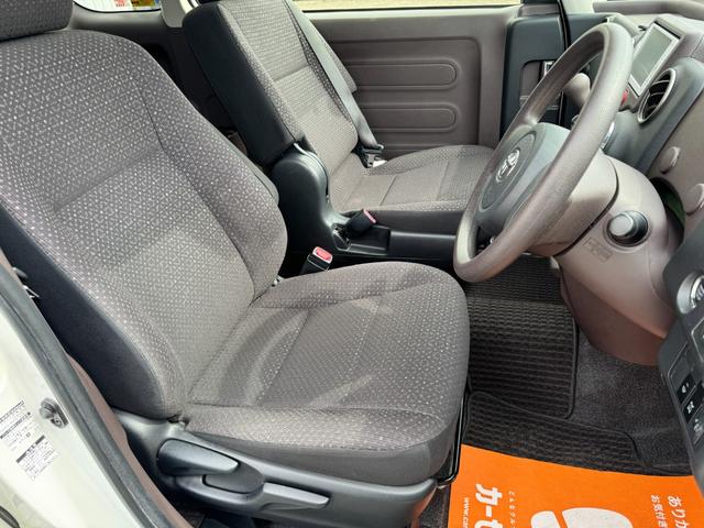 スペイド Ｆ　新規車検整備付き・片側Ｐスラ・純正ナビ・スマートキー・プッシュスタート（12枚目）