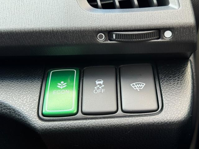 オデッセイ アブソルート 本州仕入・1年保証付・LEDテールランプ・Bカメラ・エンスタ・ETC・HIDヘッドライト・スマートキー・パワーシート(33枚目)