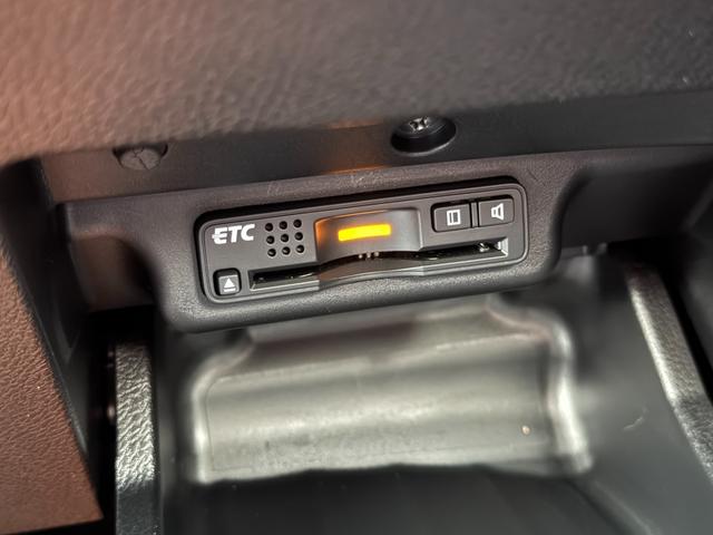 オデッセイ アブソルート 本州仕入・1年保証付・LEDテールランプ・Bカメラ・エンスタ・ETC・HIDヘッドライト・スマートキー・パワーシート(34枚目)