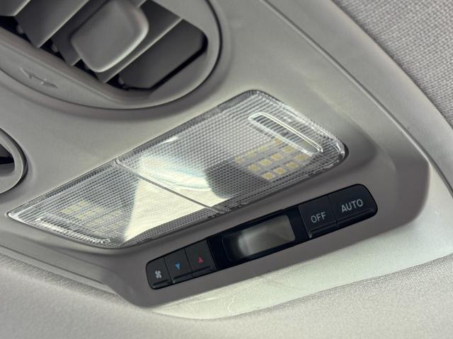 オデッセイ アブソルート 本州仕入・1年保証付・LEDテールランプ・Bカメラ・エンスタ・ETC・HIDヘッドライト・スマートキー・パワーシート(39枚目)