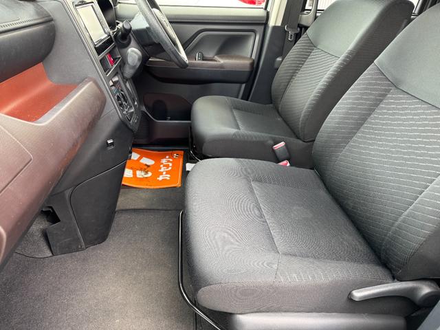 ルーミー Ｘ　Ｓ　本州仕入・中古車保証１年付・片側パワスラ・純正ナビ・ＴＶ・Ｂカメラ・スマートキー・プッシュスタート・（15枚目）