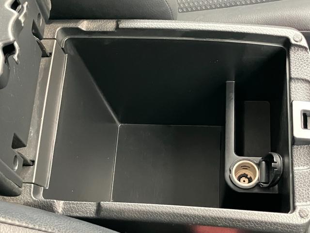 エクストレイル ２０Ｓ　１年距離無制限保証・夏冬タイヤ付・社外ナビ・フルセグ・ＥＴＣ・エンスタ・リヤモニター（32枚目）