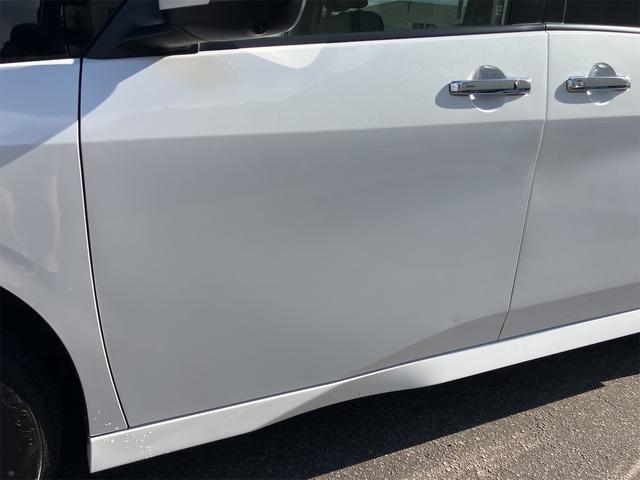 セレナ ハイウェイスターＶ　４ＷＤ　全周囲カメラ　ナビ　ＴＶ　クリアランスソナー　オートクルーズコントロール　衝突被害軽減システム　両側電動スライドドア　ＬＥＤヘッドランプ　スマートキー　アイドリングストップ　電動格納ミラー（21枚目）