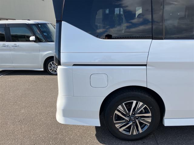 セレナ ハイウェイスターＶ　４ＷＤ　全周囲カメラ　ナビ　ＴＶ　クリアランスソナー　オートクルーズコントロール　衝突被害軽減システム　両側電動スライドドア　ＬＥＤヘッドランプ　スマートキー　アイドリングストップ　電動格納ミラー（25枚目）