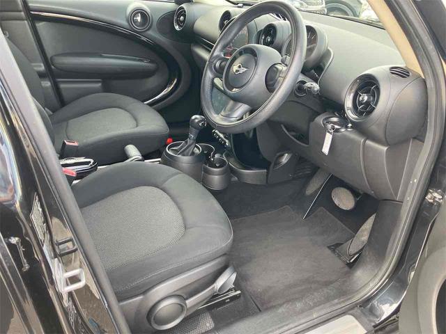 MINI クーパーD クロスオーバー オール4 4WD クリアランスソナー ナビ TV アルミホイール キーレスエントリー シートヒーター AT 盗難防止システム CD USB Bluetooth ABS ESC エアコン バックカメラ(53枚目)