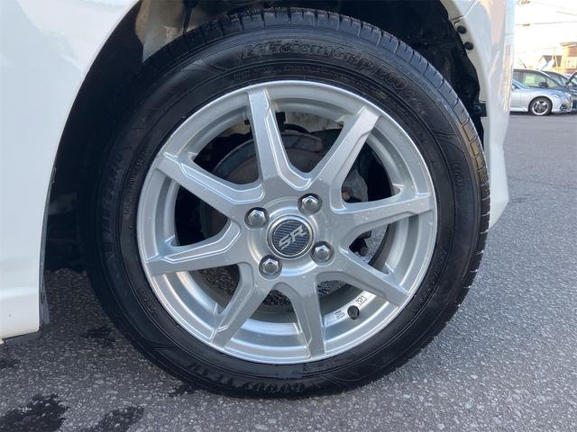 ミライース Ｌ　ＳＡＩＩＩ　４ＷＤ　クリアランスソナー　衝突被害軽減システム　オートマチックハイビーム　アイドリングストップ　ＣＶＴ　ＥＳＣ　ＣＤ　ミュージックプレイヤー接続可　アルミホイール　スタッドレスタイヤ付き（4枚目）