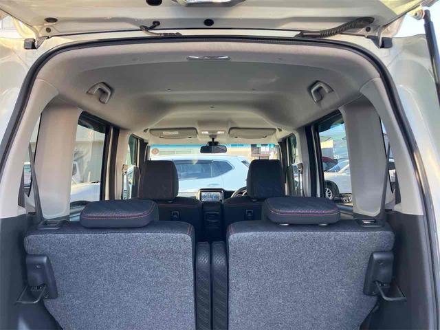 Ｎ－ＢＯＸカスタム Ｇ・Ａパッケージ　４ＷＤ　両側スライド・片側電動　ナビ　ＴＶ　衝突被害軽減システム　ＨＩＤ　スマートキー　アイドリングストップ　ベンチシート　ＣＶＴ　盗難防止システム　ＡＢＳ　ＥＳＣ　アルミホイール　エアコン（24枚目）