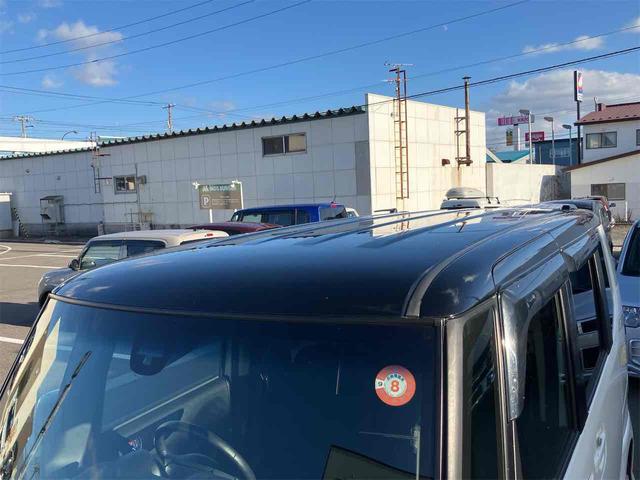 Ｎ－ＢＯＸカスタム Ｇ・Ａパッケージ　４ＷＤ　両側スライド・片側電動　ナビ　ＴＶ　衝突被害軽減システム　ＨＩＤ　スマートキー　アイドリングストップ　ベンチシート　ＣＶＴ　盗難防止システム　ＡＢＳ　ＥＳＣ　アルミホイール　エアコン（39枚目）