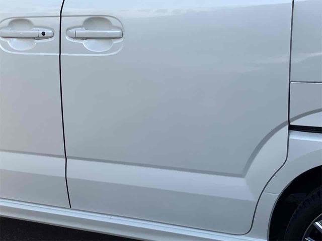 Ｎ－ＢＯＸカスタム Ｇ・Ａパッケージ　４ＷＤ　両側スライド・片側電動　ナビ　ＴＶ　衝突被害軽減システム　ＨＩＤ　スマートキー　アイドリングストップ　ベンチシート　ＣＶＴ　盗難防止システム　ＡＢＳ　ＥＳＣ　アルミホイール　エアコン（45枚目）