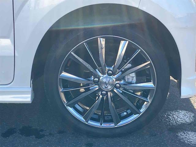 Ｎ－ＢＯＸカスタム Ｇ・Ａパッケージ　４ＷＤ　両側スライド・片側電動　ナビ　ＴＶ　衝突被害軽減システム　ＨＩＤ　スマートキー　アイドリングストップ　ベンチシート　ＣＶＴ　盗難防止システム　ＡＢＳ　ＥＳＣ　アルミホイール　エアコン（54枚目）