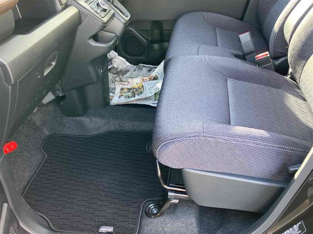 ムーヴ G 4WD 両側スライド・片側電動 ナビ クリアランスソナー 衝突被害軽減システム LEDヘッドランプ スマートキー アイドリングストップ 電動格納ミラー ベンチシート CVT 盗難防止システム ABS(13枚目)