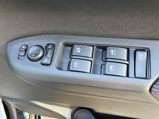 ムーヴ G 4WD 両側スライド・片側電動 ナビ クリアランスソナー 衝突被害軽減システム LEDヘッドランプ スマートキー アイドリングストップ 電動格納ミラー ベンチシート CVT 盗難防止システム ABS(26枚目)