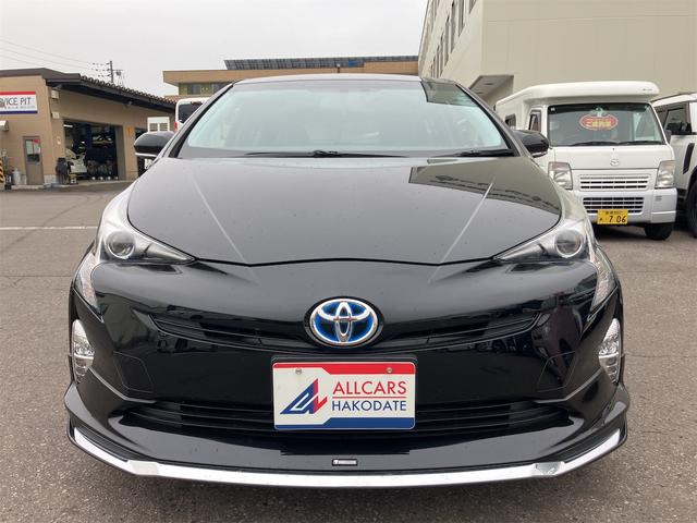 プリウス Ｓツーリングセレクション　４ＷＤ　ＥＴＣ　バックカメラ　ナビ　ＴＶ　アルミホイール　モデリスタエアロ　ＬＥＤヘッドランプ　ＣＶＴ　シートヒーター　スマートキー　盗難防止システム　　ＡＢＳ　ＥＳＣ　エアコン　パワーステアリング（3枚目）