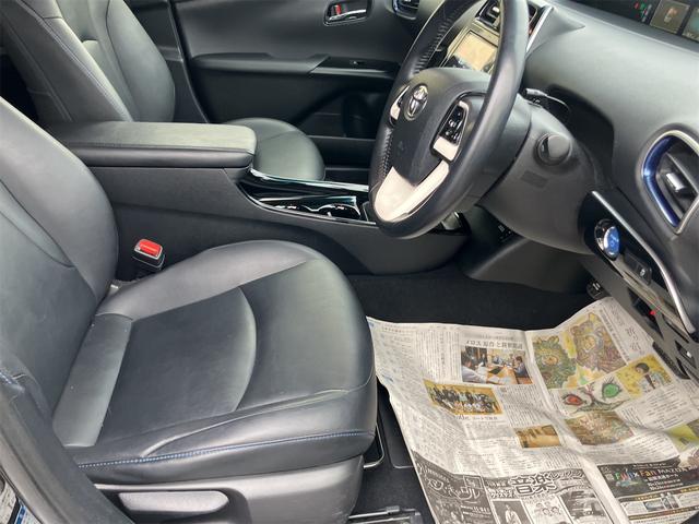 プリウス Ｓツーリングセレクション　４ＷＤ　ＥＴＣ　バックカメラ　ナビ　ＴＶ　アルミホイール　モデリスタエアロ　ＬＥＤヘッドランプ　ＣＶＴ　シートヒーター　スマートキー　盗難防止システム　　ＡＢＳ　ＥＳＣ　エアコン　パワーステアリング（26枚目）