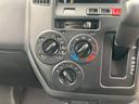 気温に合わせて直感的に操作することで、車内をいつでも快適に保てます。