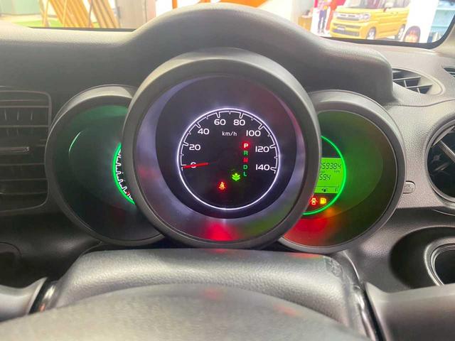 Ｎ－ＢＯＸ Ｇ　４ＷＤ　プッシュスタート　オートエアコン　後席両側スライドドア　電動格納ミラー　横滑り防止装置　運転席、助手席シートヒーター　サイドアンダーミラー（21枚目）