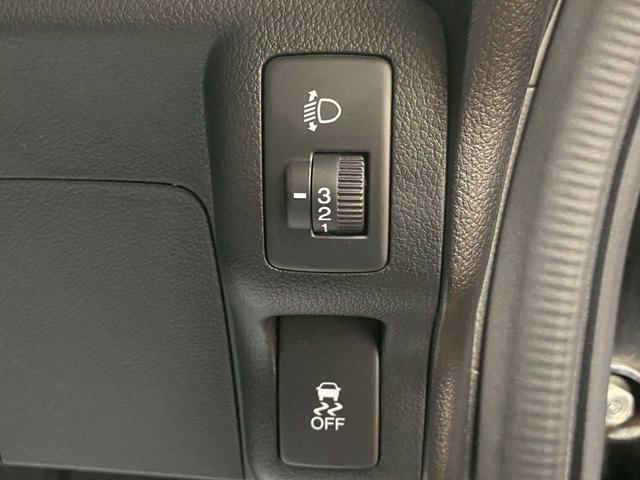 Ｎ－ＢＯＸ Ｇ　４ＷＤ　プッシュスタート　オートエアコン　後席両側スライドドア　電動格納ミラー　横滑り防止装置　運転席、助手席シートヒーター　サイドアンダーミラー（23枚目）