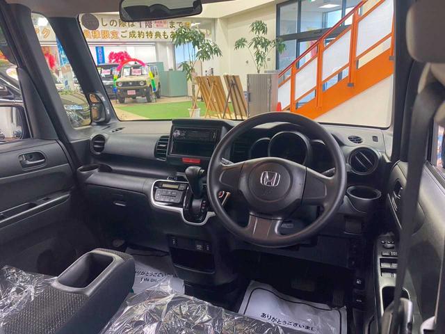 Ｎ－ＢＯＸ Ｇ　４ＷＤ　プッシュスタート　オートエアコン　後席両側スライドドア　電動格納ミラー　横滑り防止装置　運転席、助手席シートヒーター　サイドアンダーミラー（35枚目）
