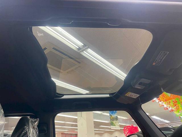 タフト X 4WD ガラスルーフ プッシュスタート オートライト 電動パーキングブレーキ ホールドスイッチ LEDヘッドライト バックカメラ スマートアシスト(13枚目)