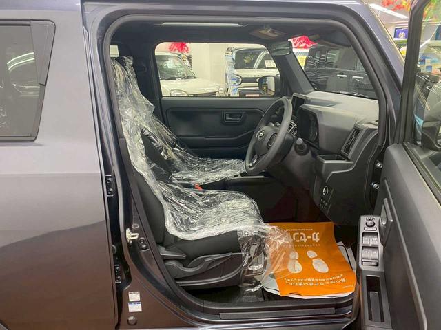 タフト X 4WD ガラスルーフ プッシュスタート オートライト 電動パーキングブレーキ ホールドスイッチ LEDヘッドライト バックカメラ スマートアシスト(31枚目)