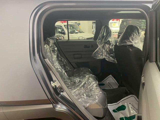 タフト X 4WD ガラスルーフ プッシュスタート オートライト 電動パーキングブレーキ ホールドスイッチ LEDヘッドライト バックカメラ スマートアシスト(33枚目)