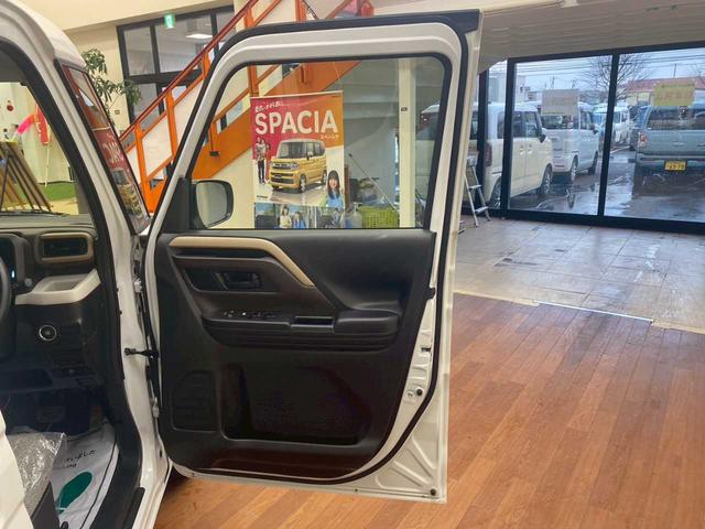 スペーシア ハイブリッドＧ　４ＷＤ　ＴＶナビ　バックカメラ　前席シートヒーター　オートエアコン　横滑防止　アイドリングストップ　ＥＴＣ　プッシュスタート　電動格納ミラー（33枚目）