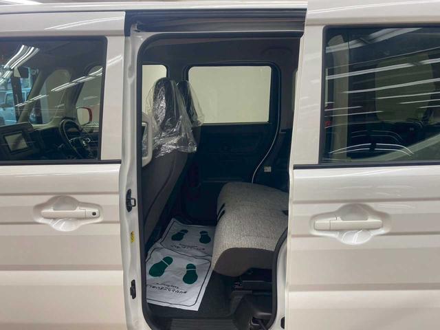 スペーシア ハイブリッドＧ　４ＷＤ　ＴＶナビ　バックカメラ　前席シートヒーター　オートエアコン　横滑防止　アイドリングストップ　ＥＴＣ　プッシュスタート　電動格納ミラー（40枚目）
