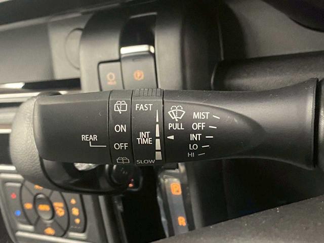 スペーシアカスタム ハイブリッドＧＳ　４ＷＤ　前席シートヒーター　アイドリングストップ　横滑防止　左リア側電動スライドドア　クルーズコントロール　オートエアコン　ＬＥＤヘッドライト（17枚目）