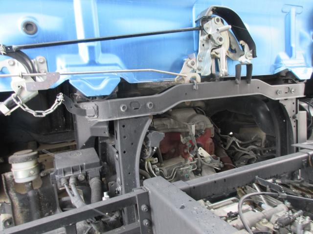 ヒノレンジャー 　８トン　ベット付き　積載７．７　極東開発　寒冷地仕様　キーレスオートライト　ＥＴＣ　電動格納ミラー　フルラッピング　後輪ダブル（50枚目）