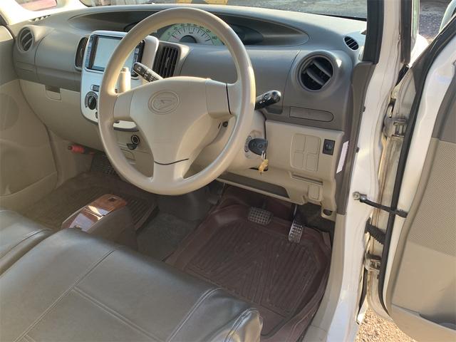 タント Ｌ　４ＷＤ　スライドドア　ナビ　キーレスエントリー　電動格納ミラー　ベンチシート　ＡＴ　盗難防止システム　ＣＤ　衝突安全ボディ　エアコン　パワーステアリング　パワーウィンドウ（25枚目）