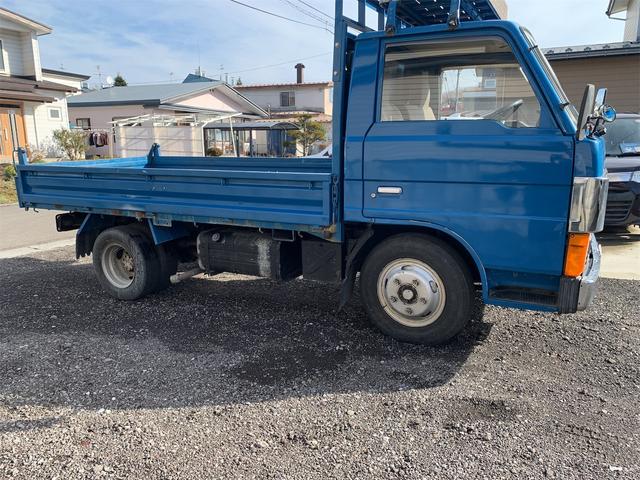 タイタントラック ダンプ　ＭＴ　後輪ダブル（4枚目）