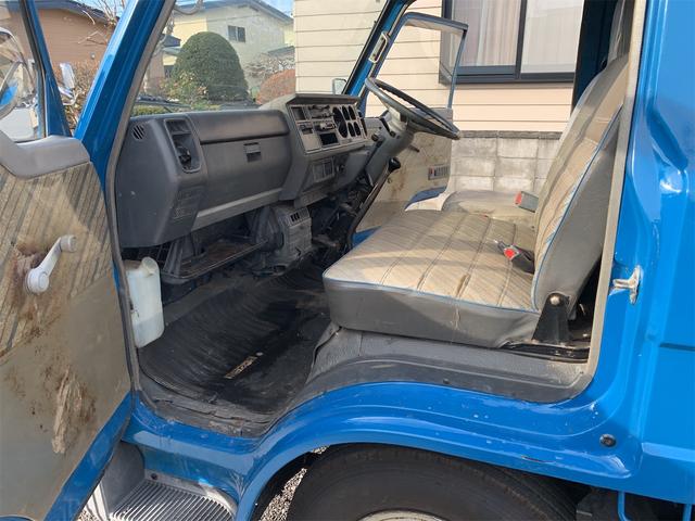 タイタントラック ダンプ　ＭＴ　後輪ダブル（15枚目）