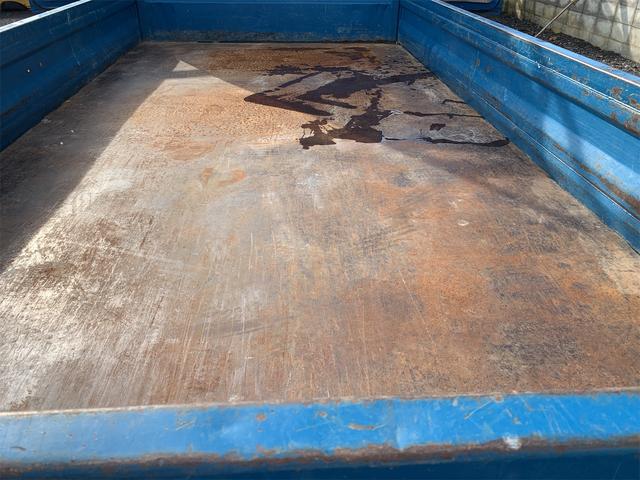 タイタントラック ダンプ　ＭＴ　後輪ダブル（21枚目）