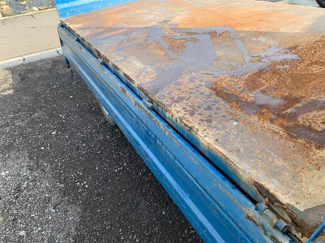 タイタントラック ダンプ　ＭＴ　後輪ダブル（27枚目）