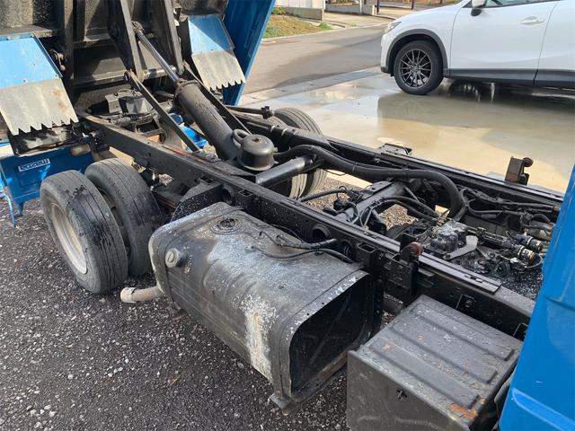 タイタントラック ダンプ　ＭＴ　後輪ダブル（29枚目）