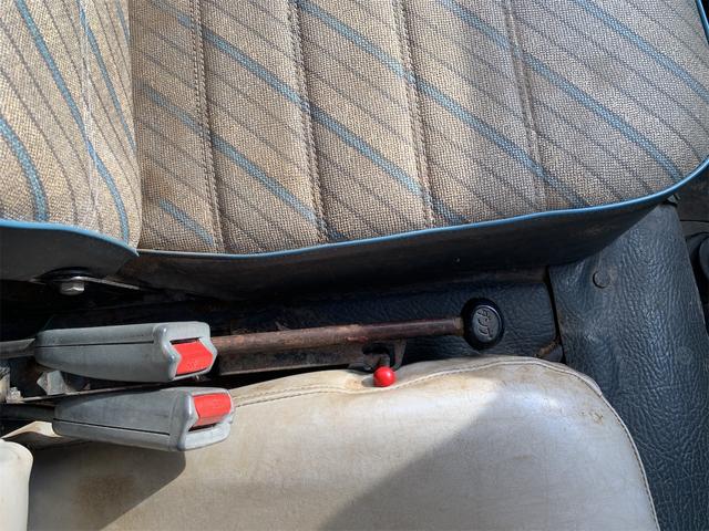 タイタントラック ダンプ　ＭＴ　後輪ダブル（56枚目）