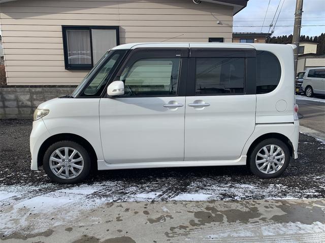 タント カスタムX 4WD ETC スライドドア ナビ TV HID スマートキー 電動格納ミラー ベンチシート AT 盗難防止システム ABS CD アルミホイール 衝突安全ボディ エアコン パワーステアリング(20枚目)