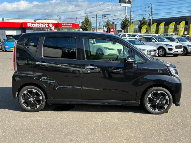 ムーヴ カスタム　ＲＳ　ハイパーＳＡＩＩ　ターボ４ＷＤ　　ナビＴＶ　ブルートゥース　バックカメラ　スマートキー　スペアキー　スマートアシストカメラ（8枚目）