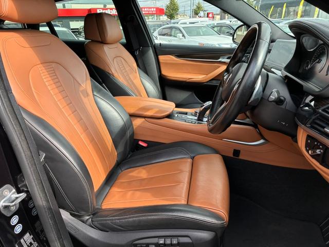 Ｘ６ ｘＤｒｉｖｅ　３５ｉ　Ｍスポーツ　３０００ガソリンターボ　４ＷＤ　エクスクルーシブナッパレザーシート　前後４席シートヒーター　レザーフィニッシュダッシュボード　純正２０アルミ　ナビバックカメラ　パワーバックドア　スマートキースペア（13枚目）