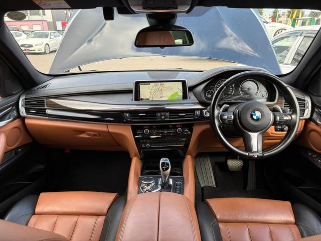Ｘ６ ｘＤｒｉｖｅ　３５ｉ　Ｍスポーツ　３０００ガソリンターボ　４ＷＤ　エクスクルーシブナッパレザーシート　前後４席シートヒーター　レザーフィニッシュダッシュボード　純正２０アルミ　ナビバックカメラ　パワーバックドア　スマートキースペア（18枚目）