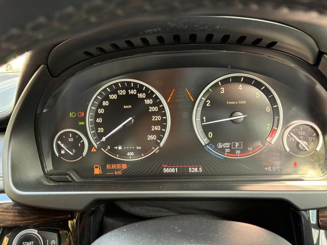 Ｘ６ ｘＤｒｉｖｅ　３５ｉ　Ｍスポーツ　３０００ガソリンターボ　４ＷＤ　エクスクルーシブナッパレザーシート　前後４席シートヒーター　レザーフィニッシュダッシュボード　純正２０アルミ　ナビバックカメラ　パワーバックドア　スマートキースペア（41枚目）