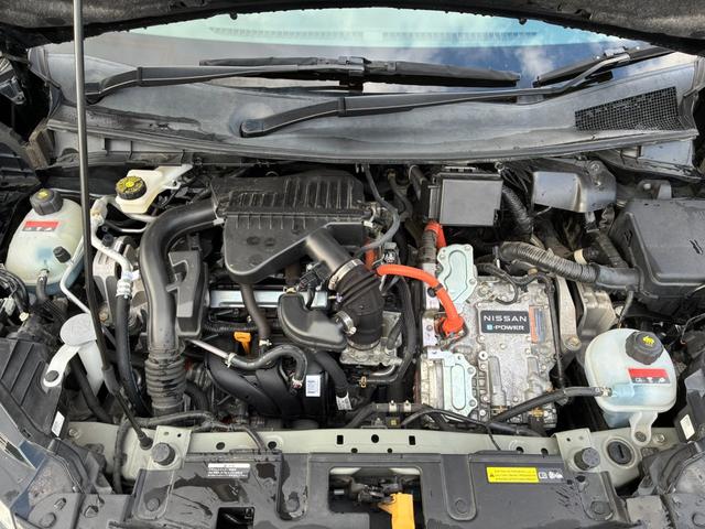 オーラ Ｇ　ＦＯＵＲ　１．２ガソリン　４ＷＤ　純正ナビＴＶ　アラウンドビューモニター　ＢＯＺＥサウンド　レザーコンビシート　シートヒーター　プロパイロットクルコン　ＥＴＣ　ドラレコ　スマートキー（50枚目）