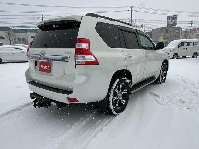 ランドクルーザープラド TZ-G 寒冷地仕様車/ディーゼルターボ/ベージュ革シート/シートヒーター/クールボックス/リアエアサスペンション/クルコン/ETC/ドラレコ/3列目電動格納/純正エンスタ/(9枚目)