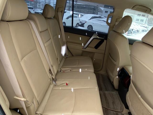 ランドクルーザープラド TZ-G 寒冷地仕様車/ディーゼルターボ/ベージュ革シート/シートヒーター/クールボックス/リアエアサスペンション/クルコン/ETC/ドラレコ/3列目電動格納/純正エンスタ/(16枚目)